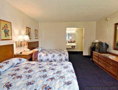 Super 8 By Wyndham Florence Sc I-95 North - Hwy 76 Habitación foto